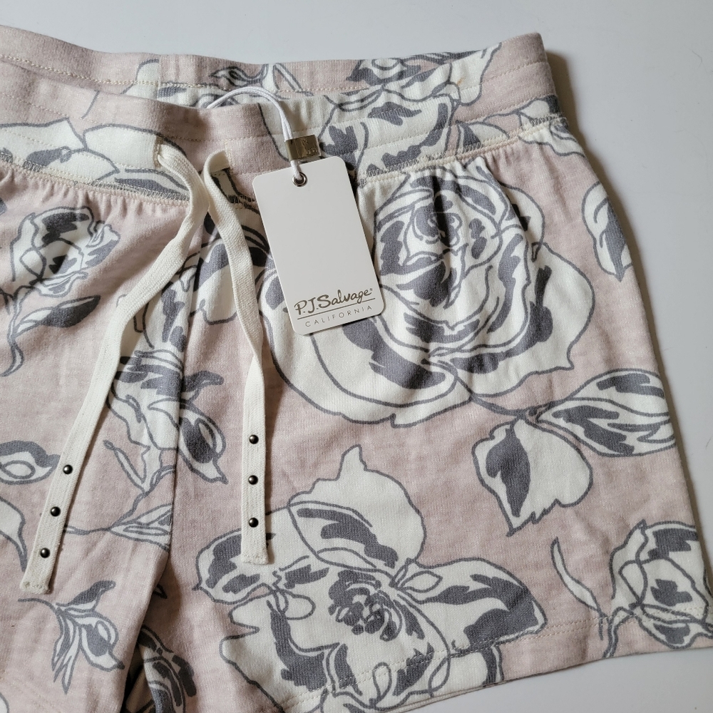 PJ Salvage Women's Floral Lounge Shorts Dust Pink Gray Peachy Soft M Pajamas - Picture 3 of 8